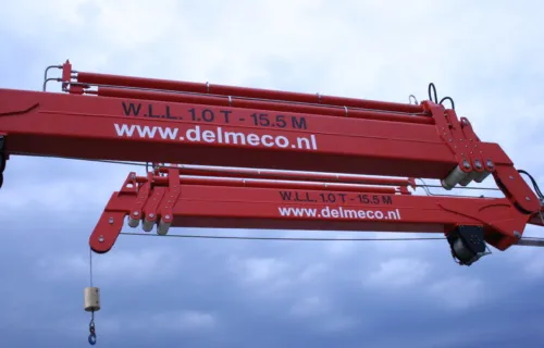 detail maatwerk kranen slangentorens ontworpen en gebouwd door Delmeco Projecten