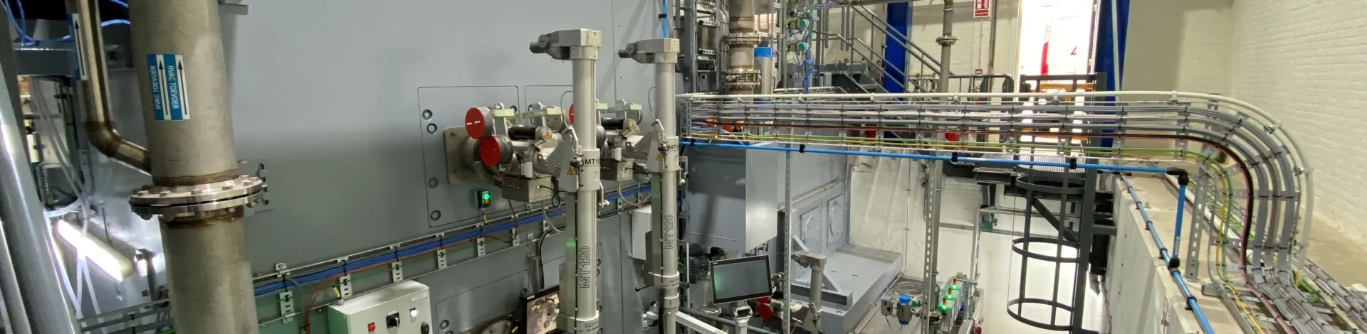 achterzijde Waste transfer unit bij NRG in Petten