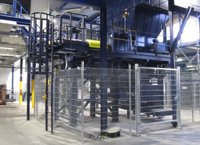 LCD lijn Sims recycling ontworpen en gebouwd door Delmeco