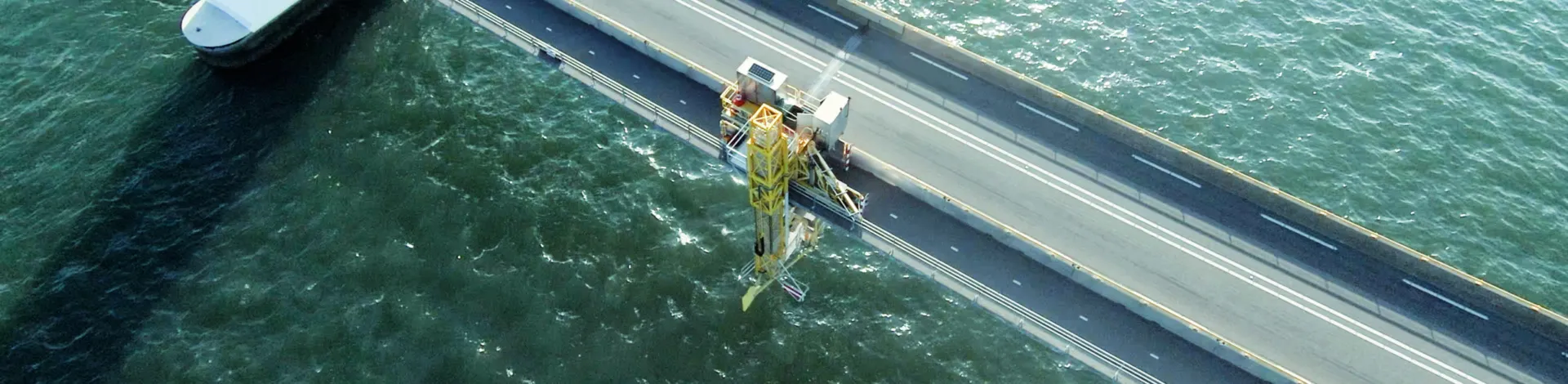 Laagwerker Zeelandbrug gebouwd door Delmeco