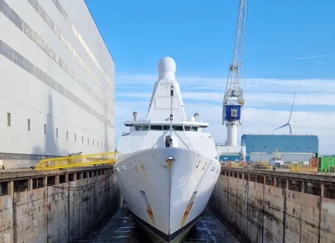 DSV Damen Shipyard walvoeding